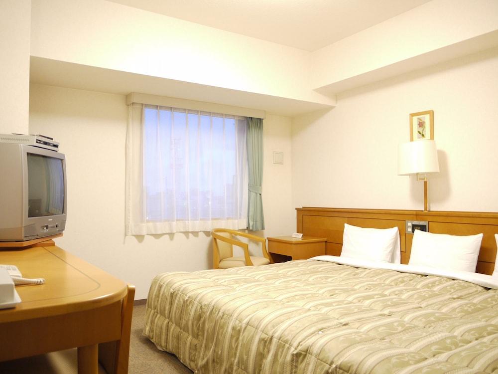 Hotel Route-Inn Niigata Kencho-Minami Dış mekan fotoğraf