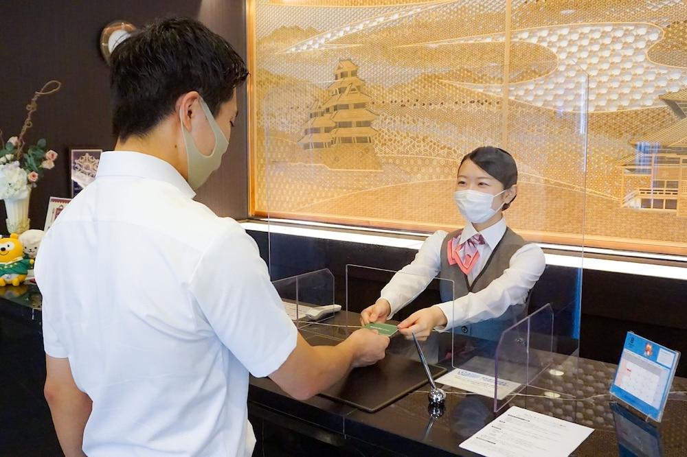 Hotel Route-Inn Niigata Kencho-Minami Dış mekan fotoğraf
